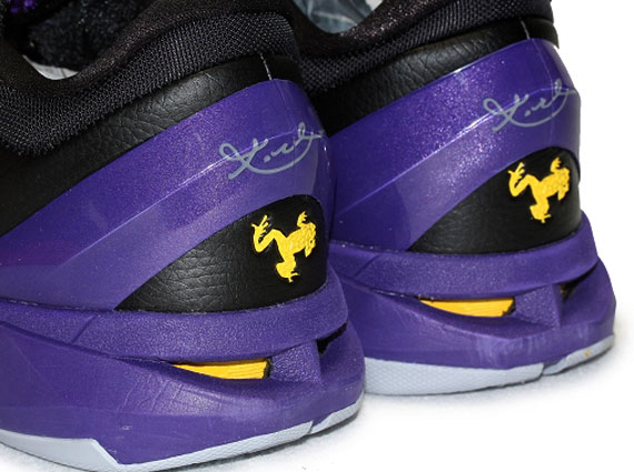 Nike Zoom Kobe VII 'Poison Dart Frog' - Lakers