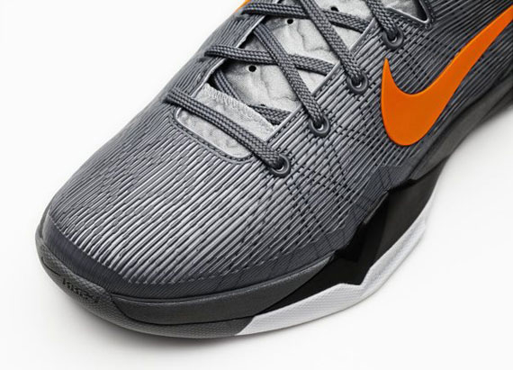 Nike Zoom Kobe VII 'Wolf' - Another Look