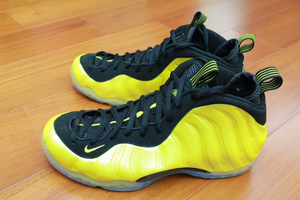 Nike Air Foamposite One Electrolime Detailed Images 01