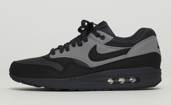 Nike Air Max 1 Black Reflective 2