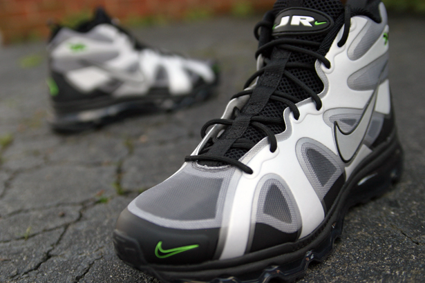 Nike Air Max Griffey Fury Black White Action Green 13