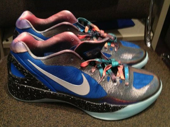 Nike Hyperdunk 2011 Low Deron Williams Galaxy All Star Pe 1