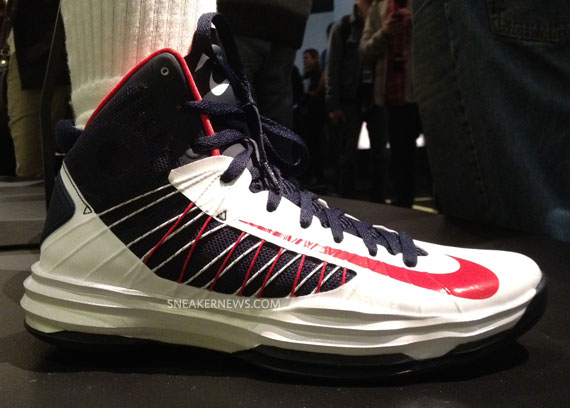 Nike Hyperdunk 2012 2