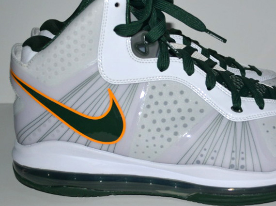 Nike LeBron 8 V/2 Swin Cash PE