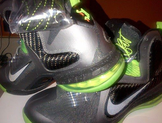 Nike LeBron 9 'Dunkman' - New Photos