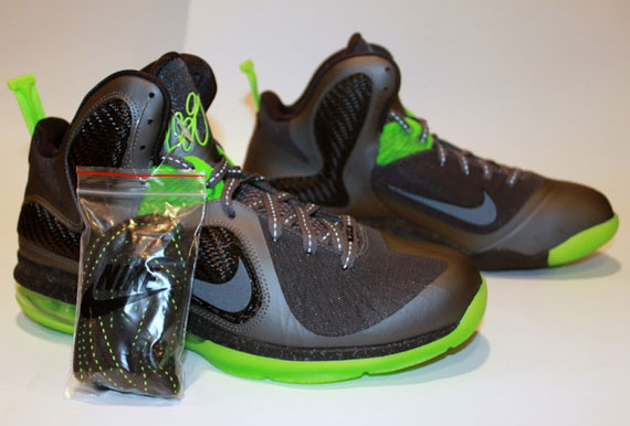 Nike Lebron 9 Dunkman Swingman Logo Sample 31