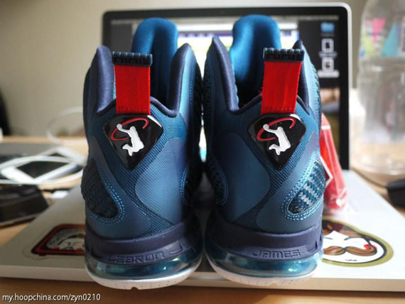 Nike Lebron 9 Swingman Feet 3