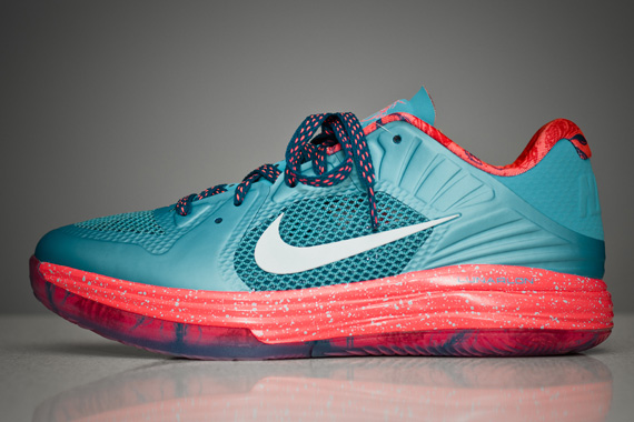 Nike Lunar Hypergamer Low Rose Classic Pe 6