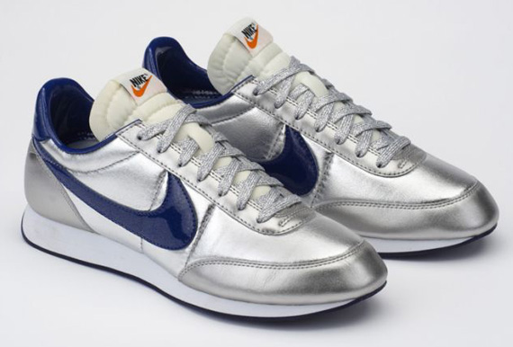 Nike Night Track Disco Navy Colette 1