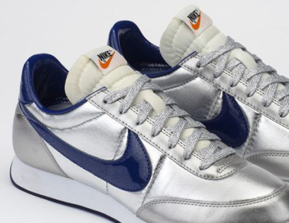 Nike Tailwind Night Track Disco - Silver - Navy