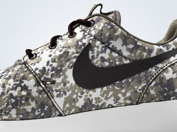 Nike Roche Run Camo 4