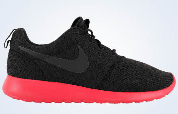 Nike Roshe Run Black Anthracite Siren Red 4