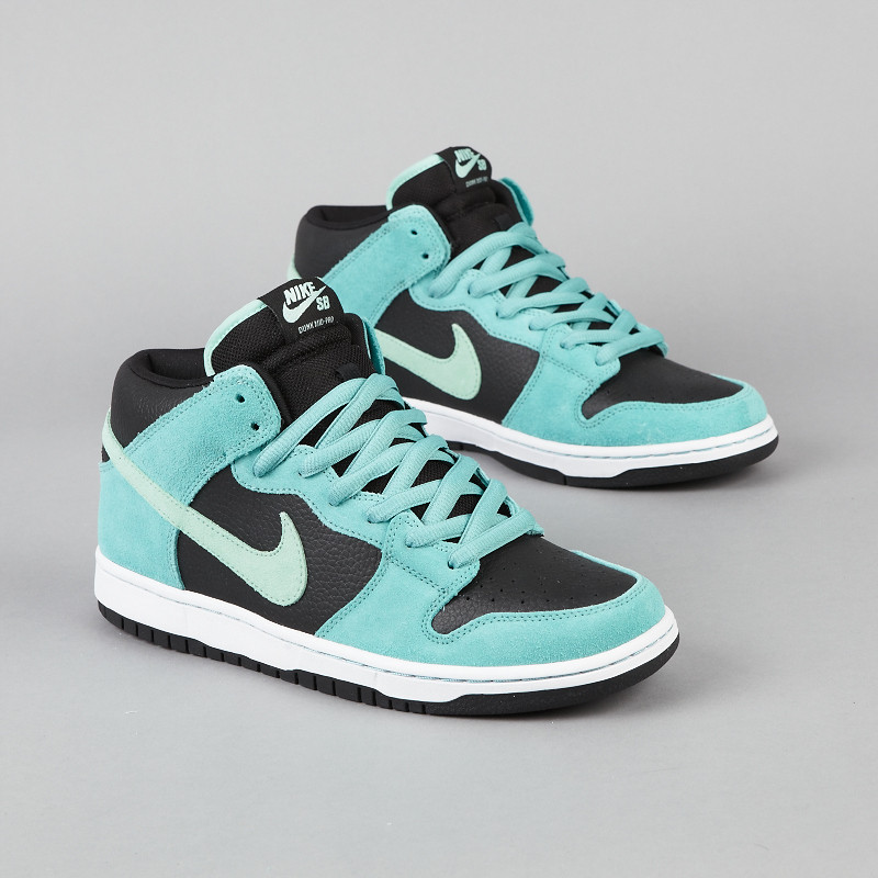 Nike Sb Dunk Mid Pro Black Medium Mint Sea Crystal 3