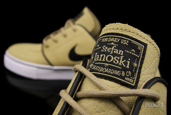 Nike SB Stefan Janoski 'Hay' - Available