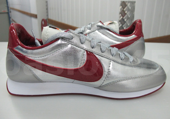 Nike Tailwind Night Track Tz 13