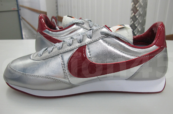 Nike Tailwind Night Track Tz 14