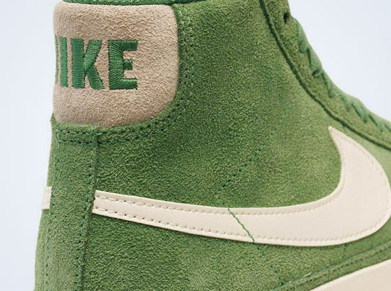 Nike WMNS Blazer Mid Premium 'Lush Green'