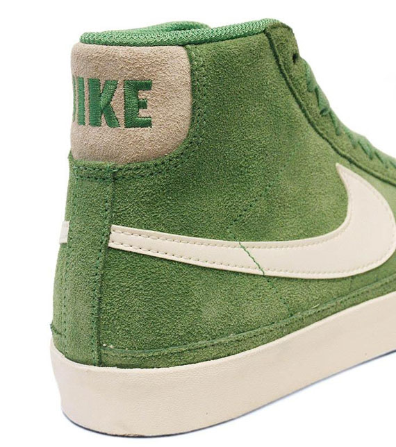 Nike Wmns Blazer Suede Lush Green 4