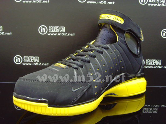 Nike Zoom Huarache 2k4 Black Maize In52 9