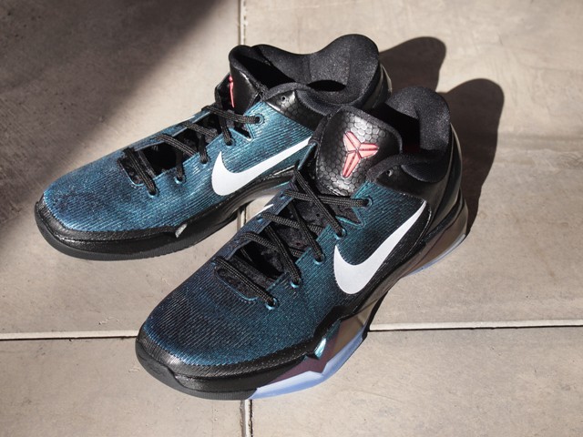 Nike Zoom Kobe Vii Iridescent 4