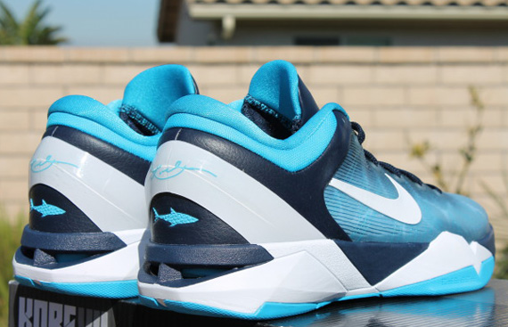 Nike Zoom Kobe VII 'Great White Shark' - Release Reminder