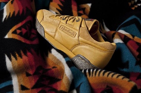 Shoe Gallery x Reebok Workout 25th Anniversary