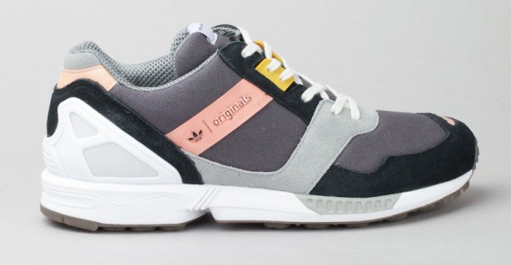 Adidas Originals Zx Blue 3 570x296