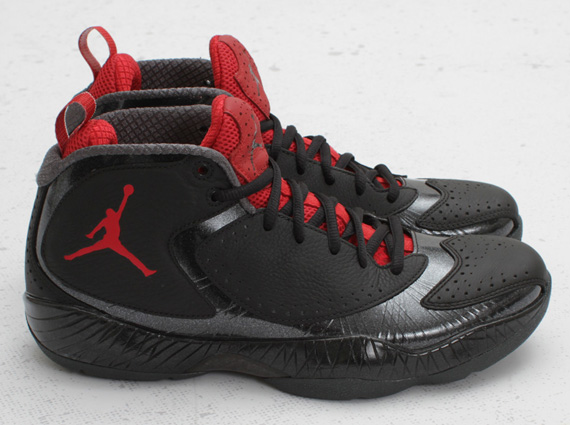 Air Jordan 2012 Black Varsity Red Anthracite Arriving At Retailers 1