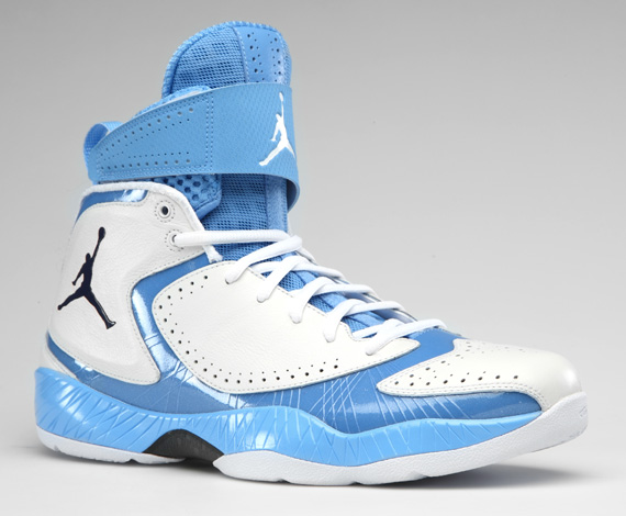 Air Jordan 2012 March Madness Unc 2