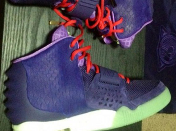 Nike Air Yeezy 2 - Purple