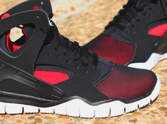 Nike Huarache Basketball 2012 – Black – Red