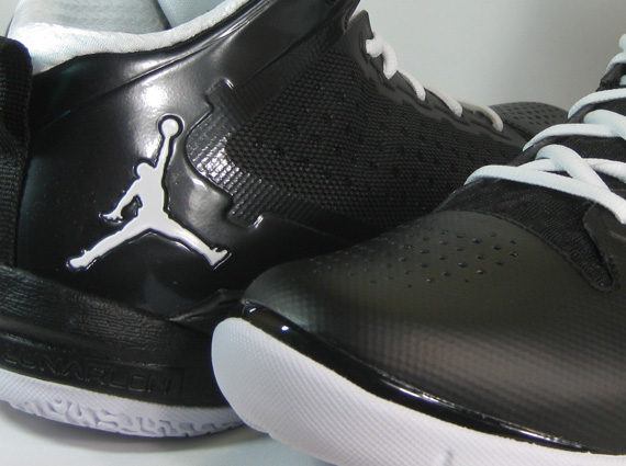 Jordan Fly Wade 2 - Black - White | Release Reminder