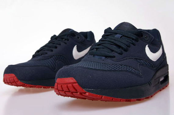 Nike Air Max 1 Obsidian University Red 2