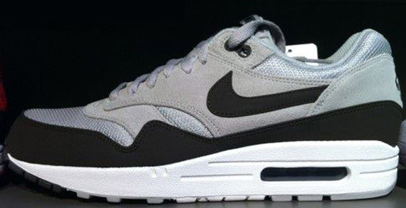 Nike Air Max 1 Premium Holiday 2012 Preview 3