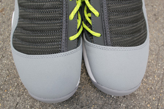 Nike Air Max Shake Evolve Anthracite Stealth White 5