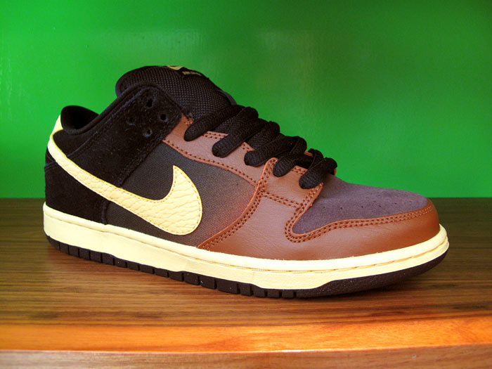 Nike Sb Dunk Low Premium Pecan Chamois Black Baroque Brown 1