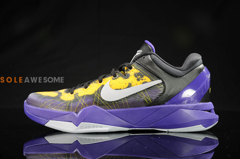 Nike Zoom Kobe 7 Poison Dart Frog Lakers 2