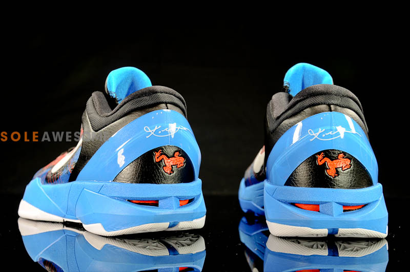 Nike Zoom Kobe 7 Poison Dart Frog Red Blue New Images 5