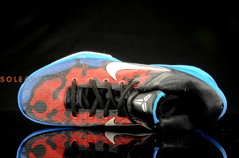 Nike Zoom Kobe 7 Poison Dart Frog Red Blue New Images 6