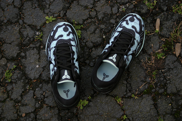 Nike Zoom Kobe Vii Gs Poison Dart Frog Easter 4