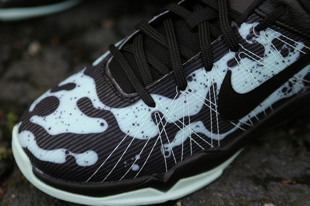 Nike Zoom Kobe Vii Gs Poison Dart Frog Easter 9