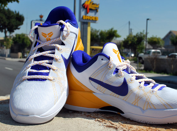 Nike Zoom Kobe VII 'Lakers Home' - Arriving at Retailers