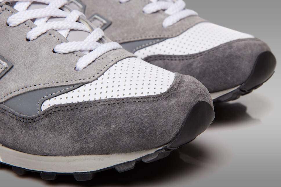 Sneakersnstuff Milkcrate Athletics New Balance 577 16