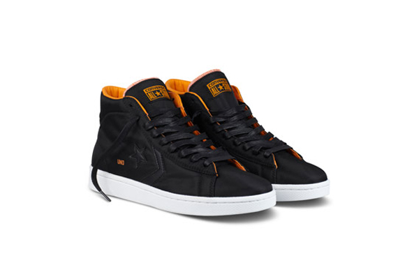 Undftd Converse Foot Locker 5