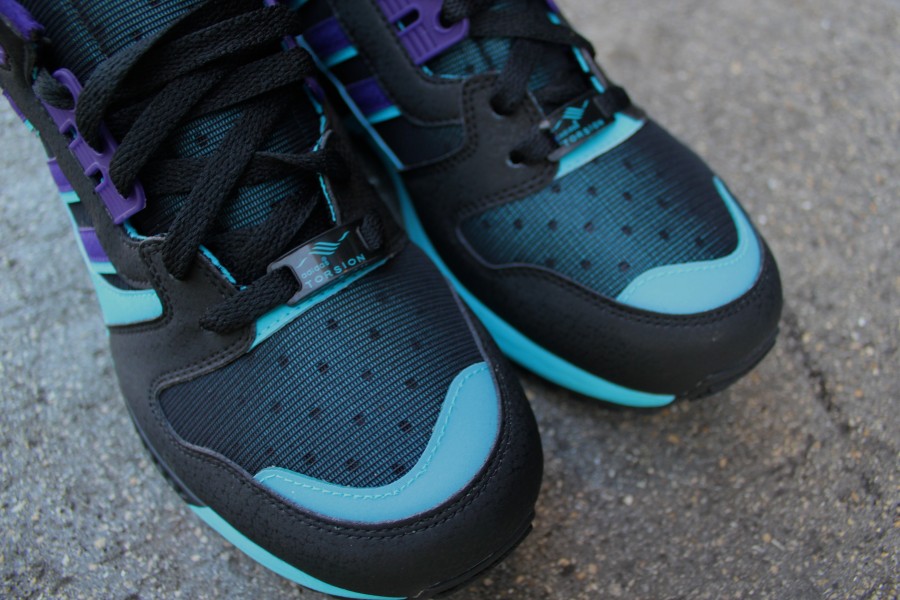 Adidas Originals Zx 8000 Black Super Cyan 1