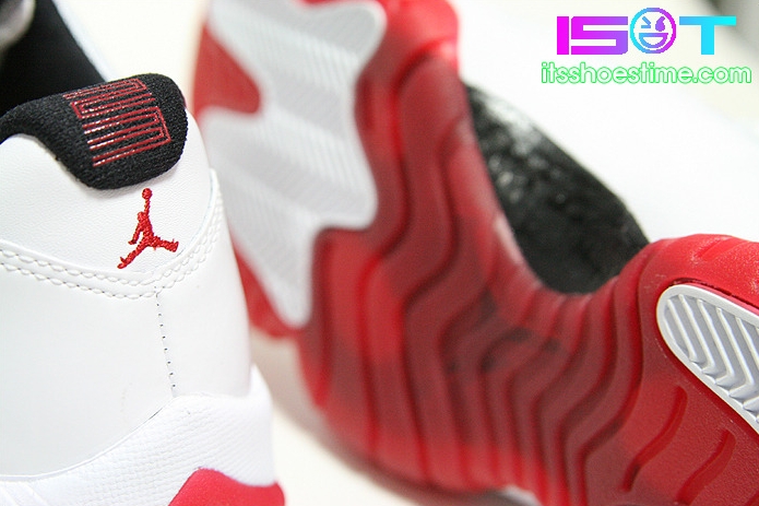 Air Jordan Xi Low White Varsity Red Detailed Images 06
