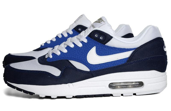 Air Max 1 Mid Navy Soar 1