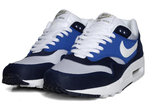 Air Max 1 Mid Navy Soar 7