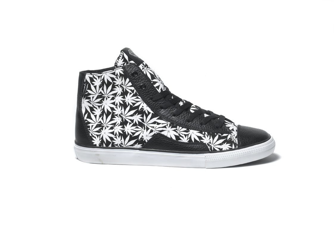 Currensy Diamond Supply Co Brilliant 7