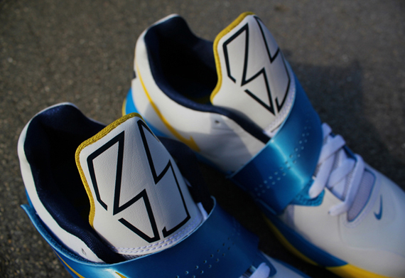 Kd Iv Blue Yellow Itsb 4